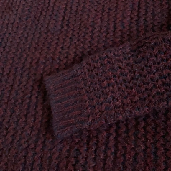 Forever 21 Sweater - Picture 5 of 5